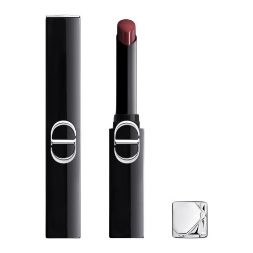أحمر شفاه لامع أون ستيج On Stage Shock Shine Lipstick
