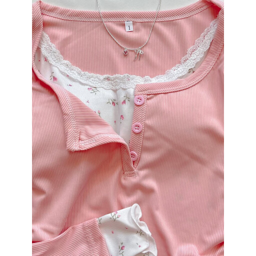 توب وردي ناعم Pink top