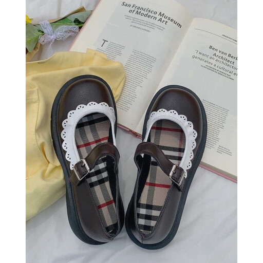 حذاء Shoes