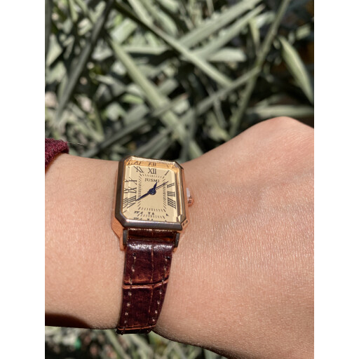 ساعة نسائيه Women's watch