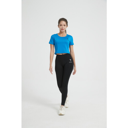 كروب توب اير تيك Air Tech Crop Top