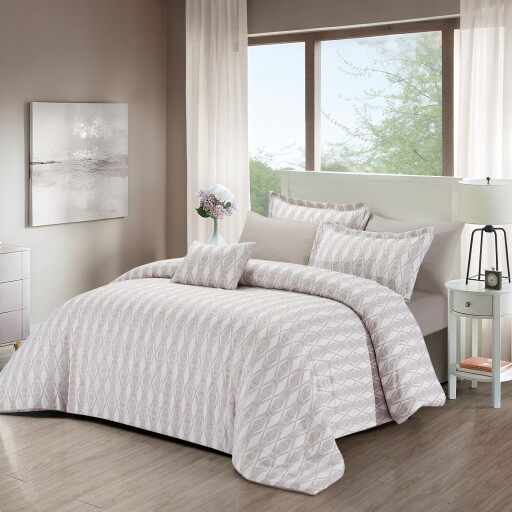 سيت لحاف ماركة فلنتيني نفرين 7قطع VALENTINI/COMFORTER SET/KING/7PCS