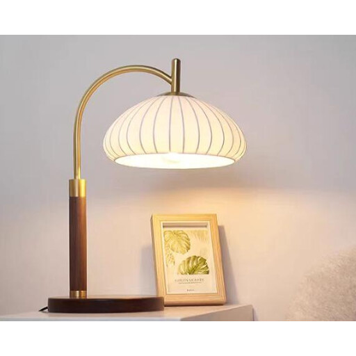 اضاءة منضدي Floor Lamp