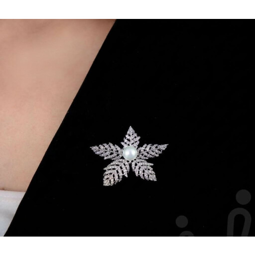 بروش نحاس مطلي بالبلاتينيوم كود 8489 Platinum-plated brass brooch, code 8489