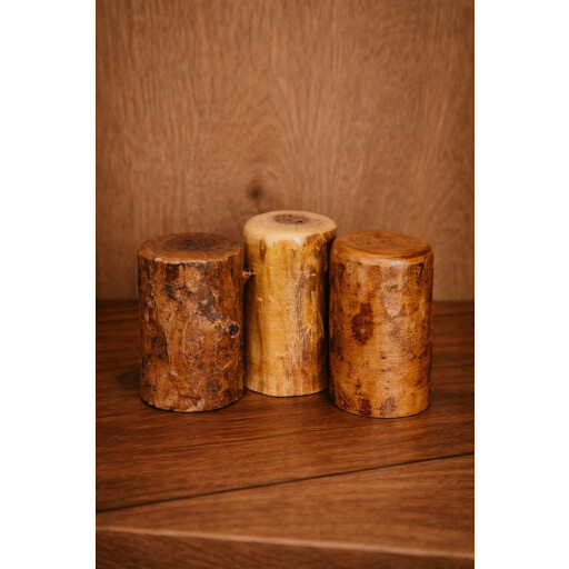 ممالح خشبية wooden salt and pepper shakers