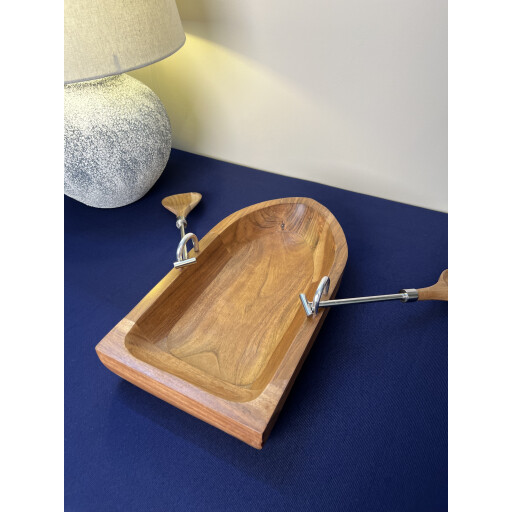 صحن زورق خشبي Plate wooden