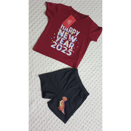 طقم أطفال صيفي تيشيرت أحمر وشورت أسود بطبعة Happy New Year 2025 Kids Summer Set Red T-Shirt & Black Shorts Happy New Year 2025