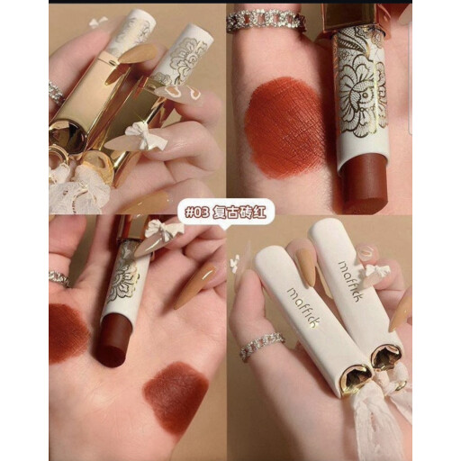 حمرة مات كلاسيكية من مافيك Maffick Matte Lipstick