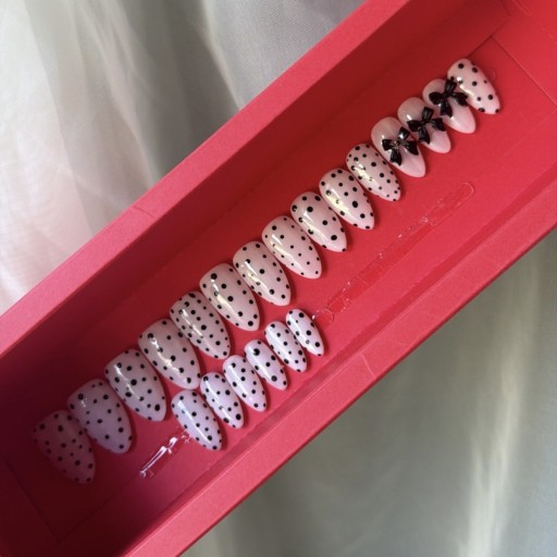 اظافر بديل اكرلك هاند ميد acrylic nails