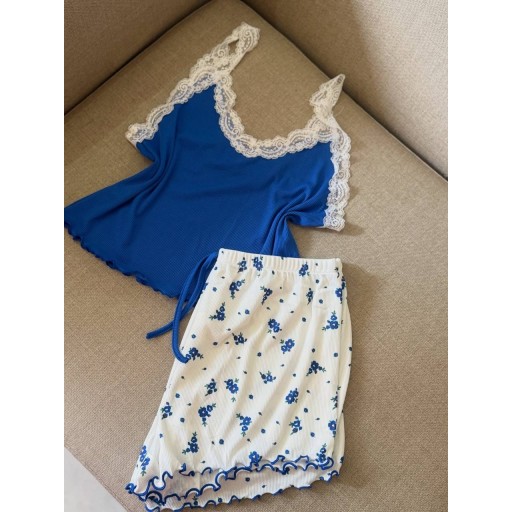 بيجامة روزي المريحة Rosie's comfortable pajamas