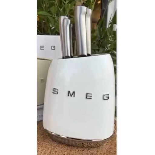 طقم سكاكين  سميج smeg holder
