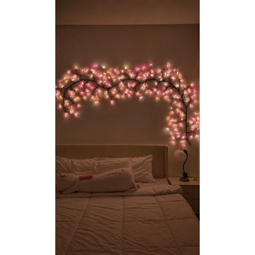شجرة الورد المضيئة Luminous rose tree