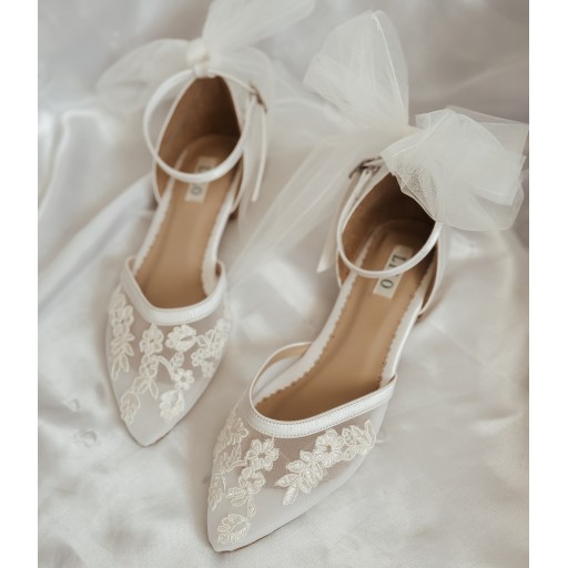 حذاء فلات للزفاف والمناسبات بدبان طبي وتطريز يدوي بالدانتيل - موديل إيلالو من ليلو Lilo Elallu Wedding Shoes – 5 cm Heel with Orthopedic Insole, Handmade Lace Embroidery