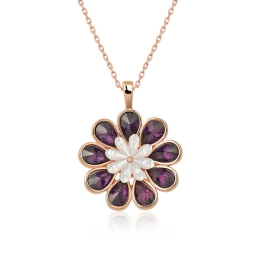 قلادة زهرة الأقحوان الملكية Royal Daisy Pendant