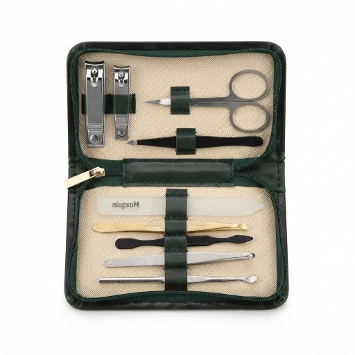 حقيبة عناية شخصية 9 قطع بتصميم عملي فاخر 9-Piece Personal Care Kit with a Practical, Luxurious Design
