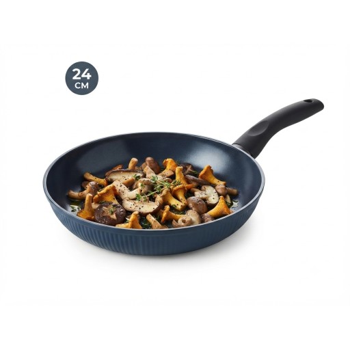 مقلاة Bremen أصلية مانعة للالتصاق مقاس 24 للمطابخ ازرك داكن Authentic Bremen Non-Stick Frying Pan (24 cm) – Dark Blue