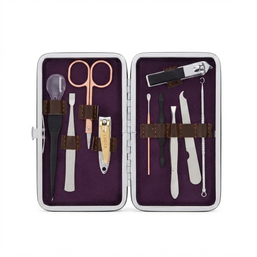 حقيبة عناية شخصية 10 قطع بتصميم فاخر متكامل 10-Piece Personal Care Kit with a Premium, Comprehensive Design