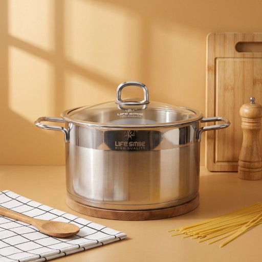 جدر مفرد ستنلس ستيل قبغ زجاج قياس 32 سم من لايف سمايل LIFE SMILE18/10 Stainless Steel Cooking Pot with Glass Lid
