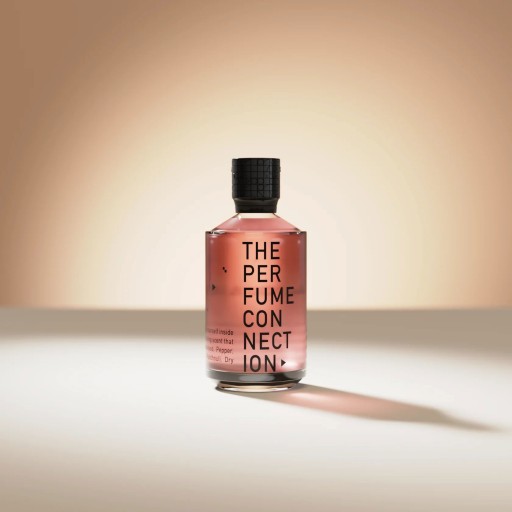 عطر ذا بيرفيوم كونكشن ليب لوك أو دو بارفان 100 مل THE PERFUME CONNECTION LIP - LOCK EDP 100ML