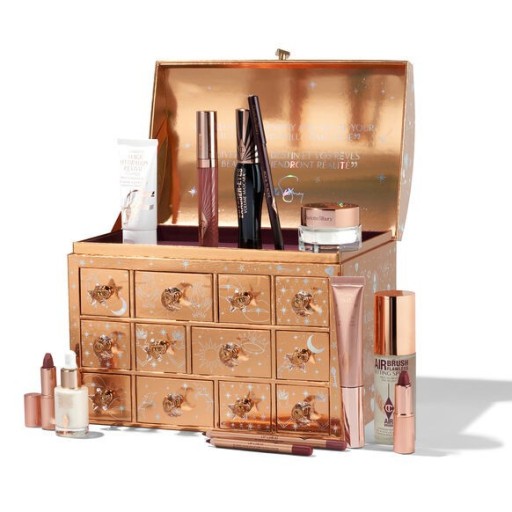 صندوق كنوز الجمال من شارلوت تيلبري CHARLOTTE TILBURY CALENDER BEAUTY TREASURE CHEST