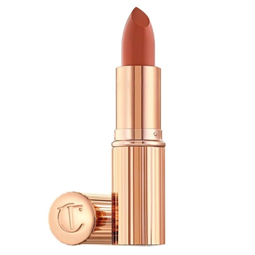 أحمر الشفاه كيسينج Kissing Lipstick