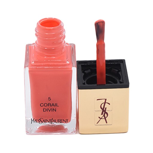 طلاء اظافر لاكور كوتور Couture Lacquer