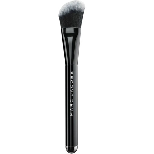 فرشاة أحمر الخدود المائلة رقم 10 Angled Blush Brush No 10