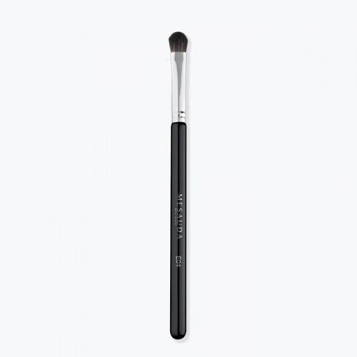 فرشاة ظلال عيون متوسطة الحجم اي 04 Medium Eyeshadow Brush E04