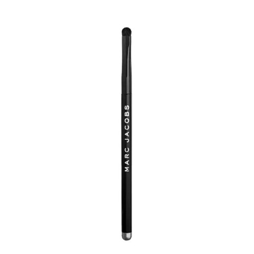 فرشاة تطبيق الظلال The Smudge Brush