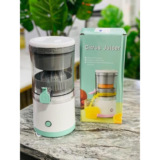 معصارة فواكة Fruit juicer