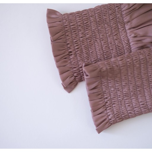 زوج معاصم حرير Silk wristbands