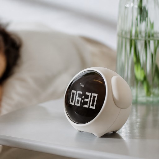 ساعة ايموجي Emoji Clock