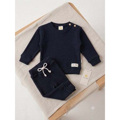 تراك بناتي Girls' tracksuit