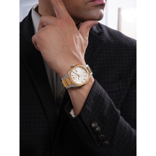 ساعة رجاليه من بيير كاردان الفرنسيه pierre cardin watch
