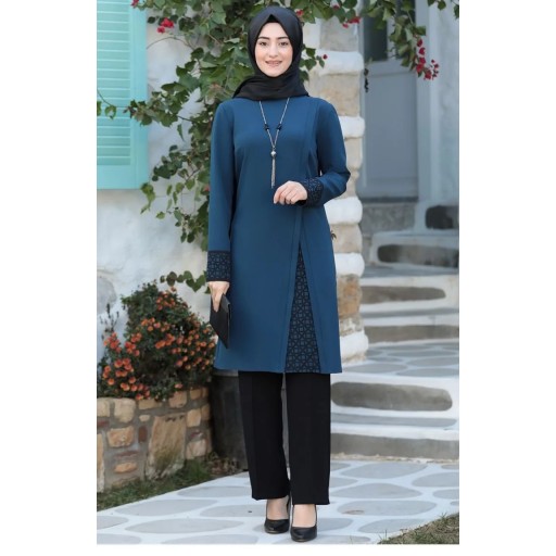 طقم تونيك وبنطال بتصميم هندسي محتشم Women set