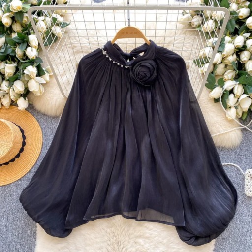 بلوزة أورجانزا أنيقة بتفصيل وردة وتطريز كريستالي Elegant Blouse
