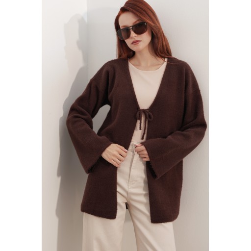 كارديجان نسائي تريكو فضفاض 15972 - بني Women's Oversize Knit Cardigan 15972 - Brown