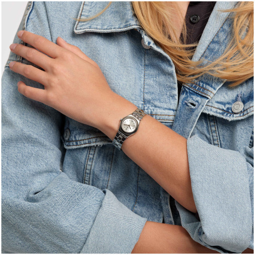 ساعة نسائية سواتش GRADINO فضي Swatch GRADINO Women’s Silver Watch